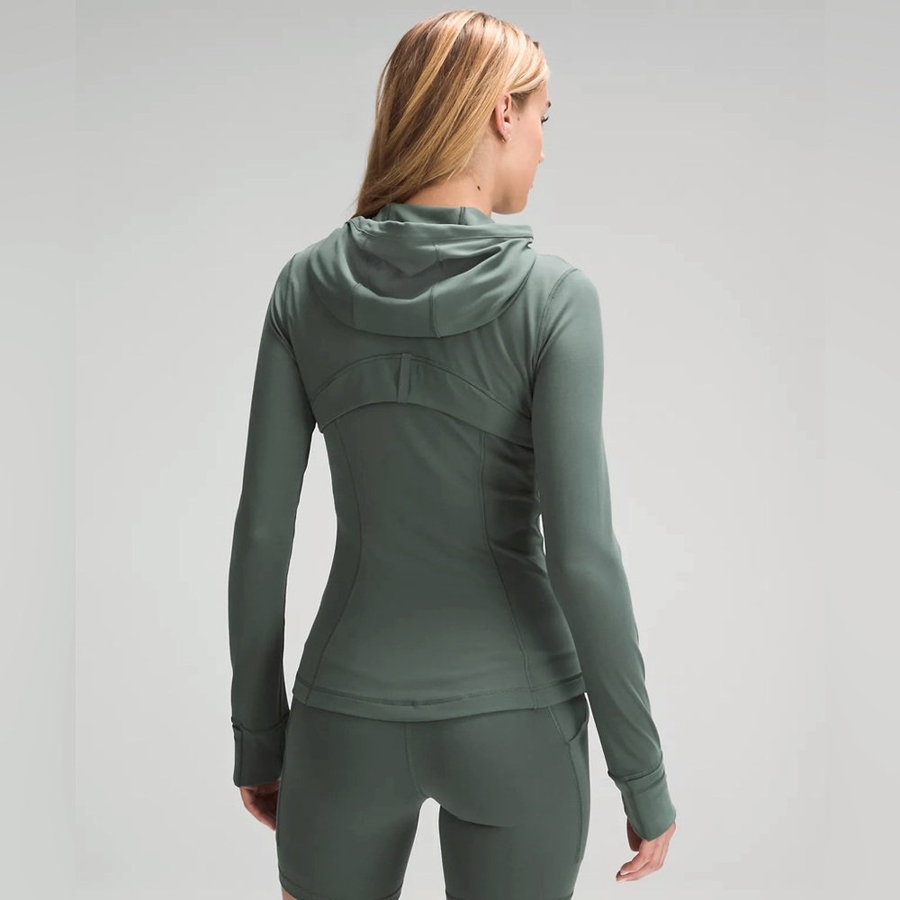 Brand new Lululemon hooded Define Jacket